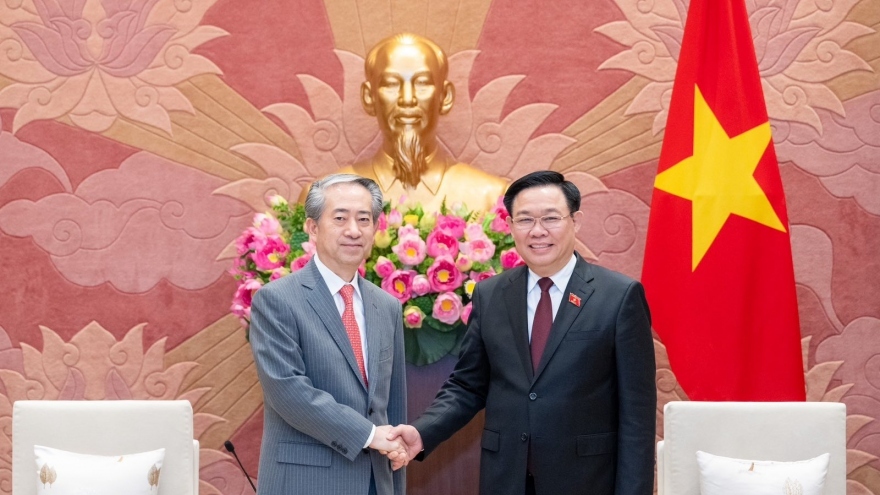 S NA Chairman receives Chinese Ambassador